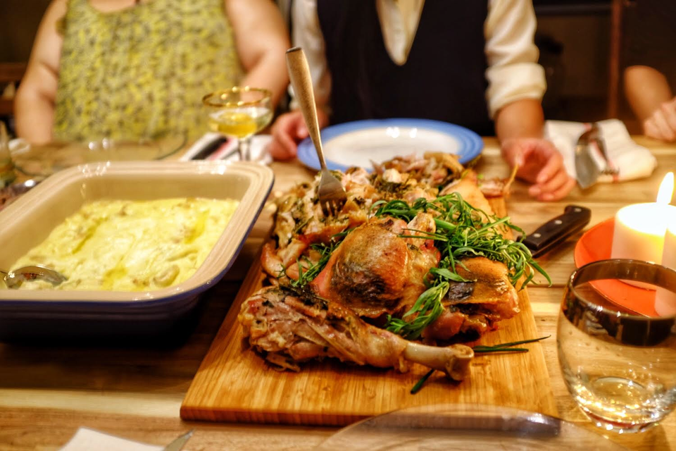 7 Little Things That Will Take Your Holiday Gathering From Good to Great